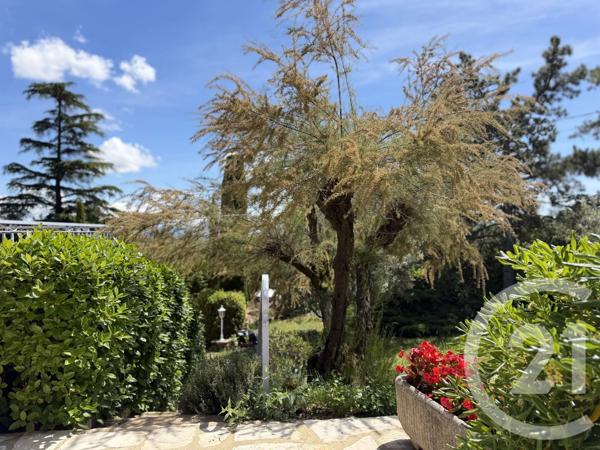 Maison à vendre  6 pièces - 137 m 2   SOYONS  - 07