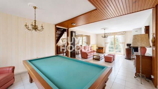 Maison à vendre de 7 pièces de 166 m²
