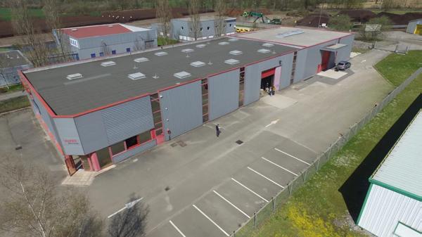 Roche-lez-Beaupré (25220) Local d'activité 1 660 m²