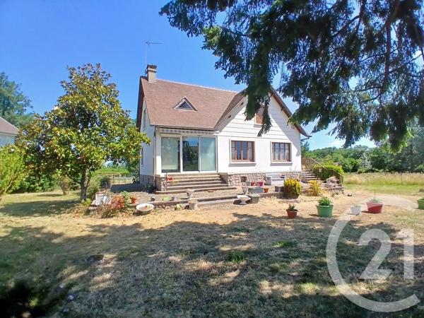 Maison à vendre  5 pièces - 133,50 m 2   DOMERAT  - 03