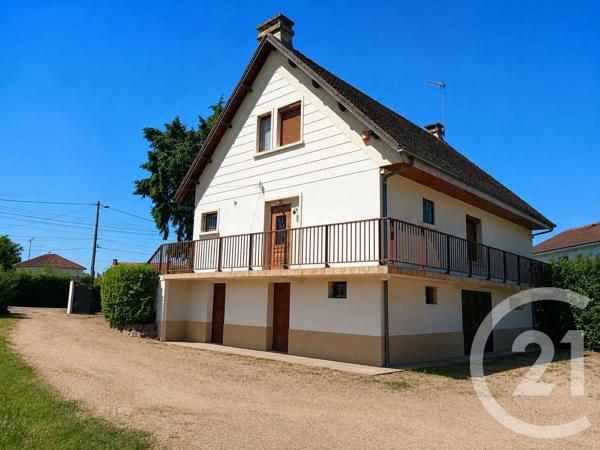Maison à vendre  5 pièces - 133,50 m 2   DOMERAT  - 03