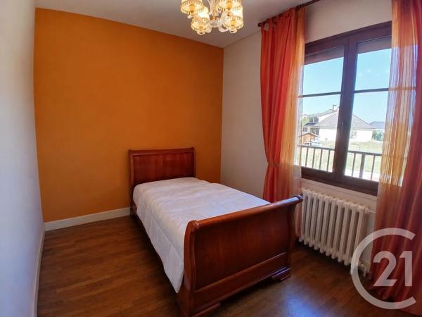 Maison à vendre  5 pièces - 133,50 m 2   DOMERAT  - 03