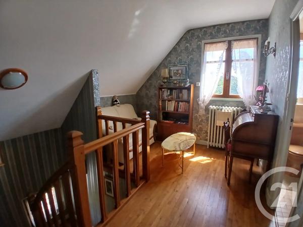 Maison à vendre  5 pièces - 133,50 m 2   DOMERAT  - 03