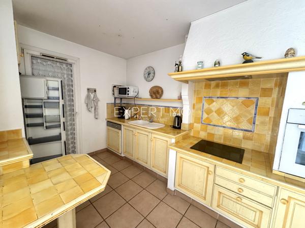 Carqueiranne (83320) Appartement Type 3 confortable au Port de Carqueiranne