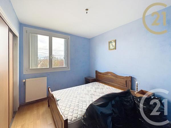 Appartement F4 à vendre  4 pièces - 63,79 m2 MORET SUR LOING - 77