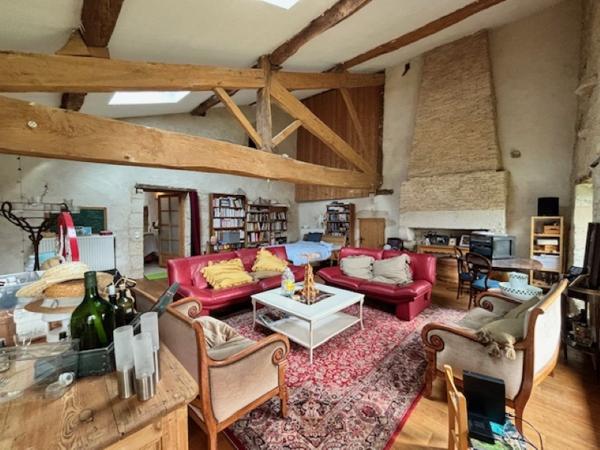 Maison en Pierre 278m2 - Village proche Creon 10 pièce(s)