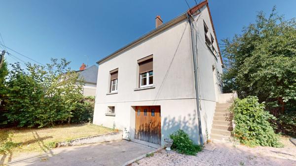 Maison sur sous-sol -Nevers 104 m2
