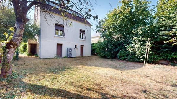Maison sur sous-sol -Nevers 104 m2