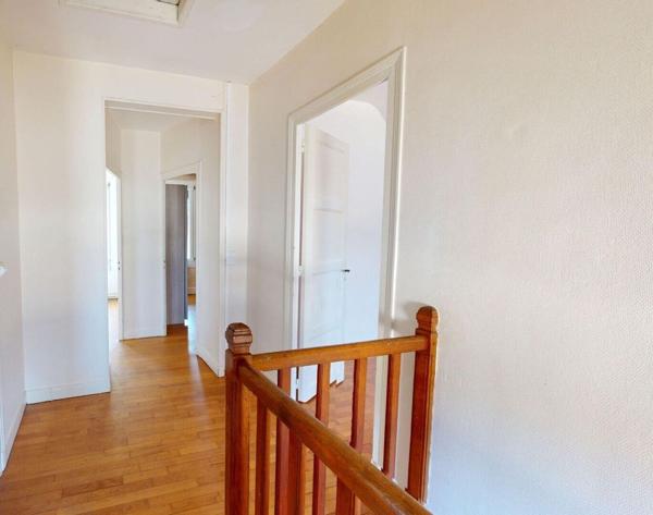 Maison sur sous-sol -Nevers 104 m2