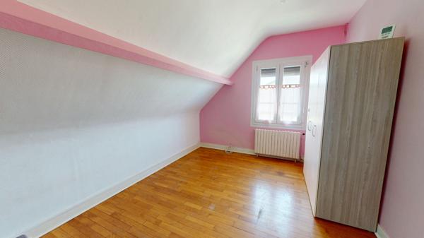 Maison sur sous-sol -Nevers 104 m2