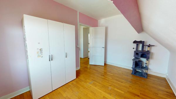 Maison sur sous-sol -Nevers 104 m2