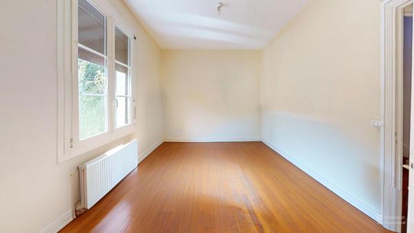 Maison sur sous-sol -Nevers 104 m2