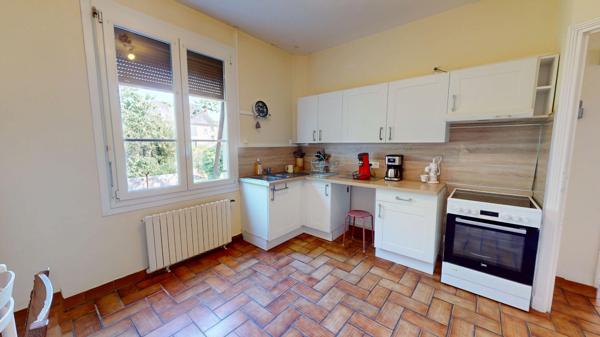 Maison sur sous-sol -Nevers 104 m2