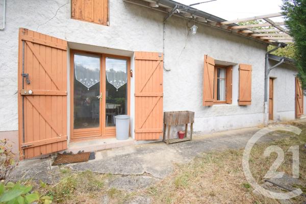 Maison à vendre  3 pièces - 69,89 m 2   CUSSET  - 03