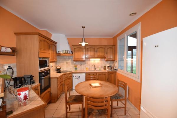 Maison à vendre 7 pièces SAINT VALLIER (71)