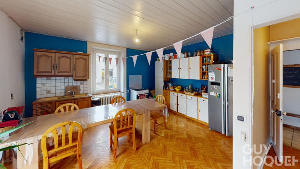 Maison Pontarlier 6 pièce(s) 166 m2