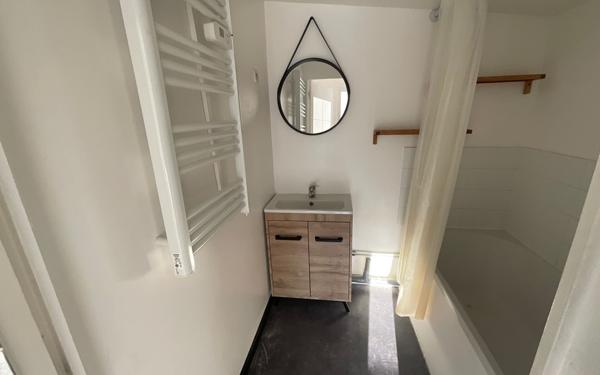 Appartement à louer    3 pièces •  Mérignies