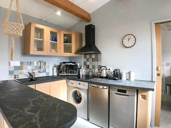 A vendre Authentique demeure de charme avec gîte indépendant à Mallemoisson (04)