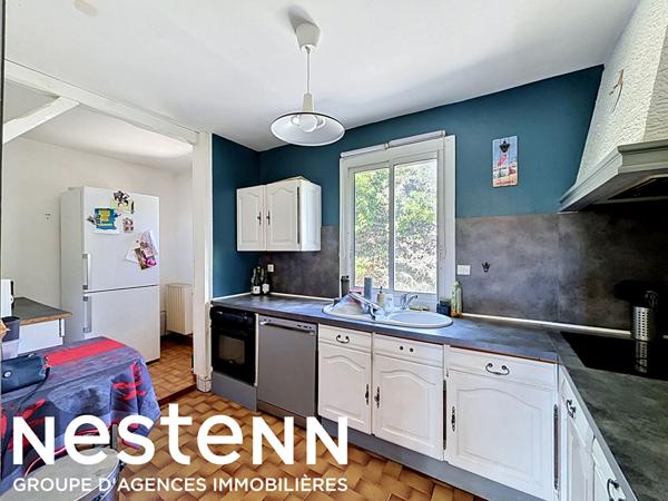 Maison individuelle 137 m² avec garage, piscine et 4 chambres à Eyguières, Investissement locatif