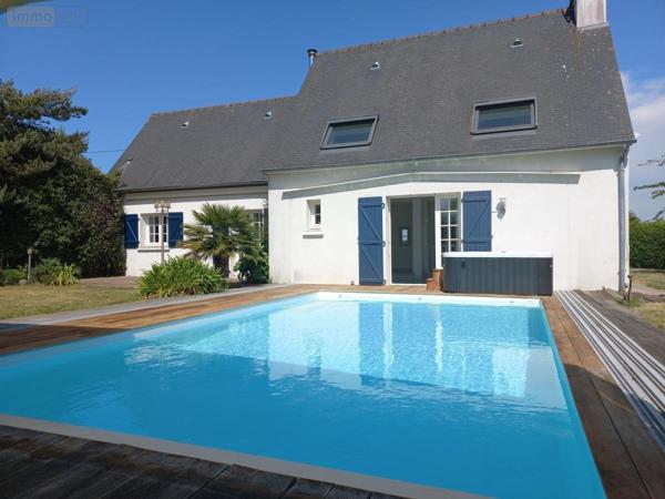 Maison à vendre à Hillion dans les Côtes-d'Armor (22120), ref : 22012-4466