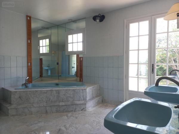 Maison à vendre à Hillion dans les Côtes-d'Armor (22120), ref : 22012-4466