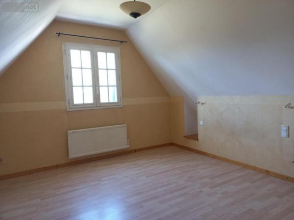 Maison à vendre à Hillion dans les Côtes-d'Armor (22120), ref : 22012-4466