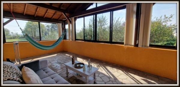 Maison à vendre 5 pièces SENNECE LES MACON (71)terrain clos 1600 m² piscine