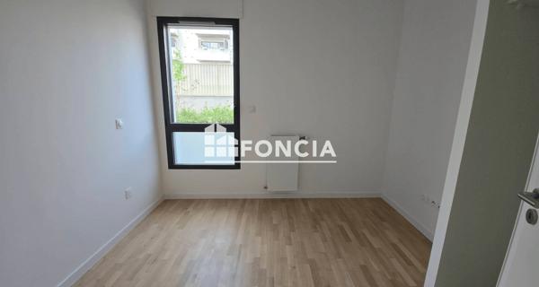 Location Appartement 3 pièces 74.93 m² - Bagnolet 93170