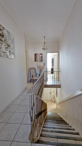 MIRAMAS (13) | Magnifique maison de ville T7 (4 chambres) de 150 m² sur terrain de 402 m² et stationnements privatifs