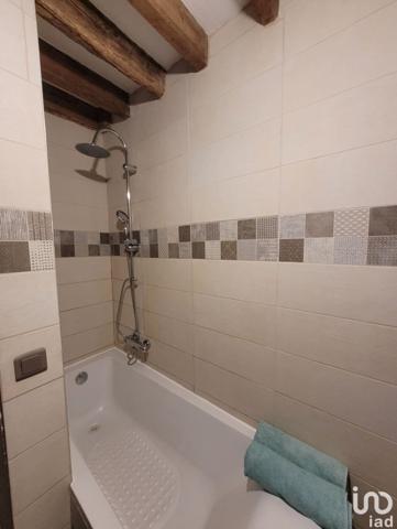 Appartement 3 pièces de 57 m² à Paris (75011)