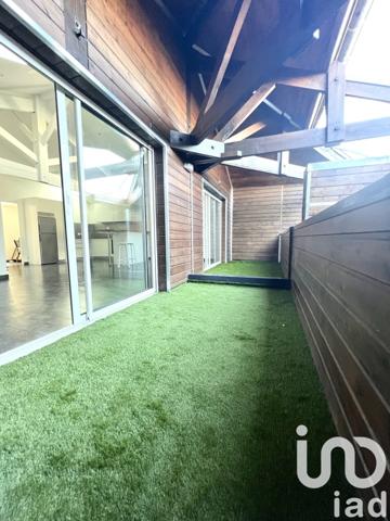 Appartement 3 pièces de 84 m² à Bègles (33130)