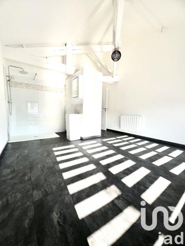 Appartement 3 pièces de 84 m² à Bègles (33130)