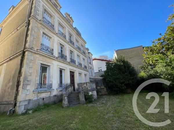 Appartement Studio à vendre  1 pièce - 28,35 m 2   BIARRITZ  - 64
