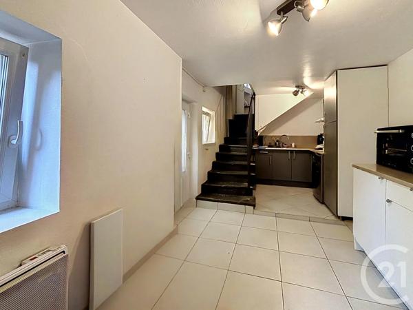 Maison à vendre  3 pièces - 46,25 m 2   RIOM  - 63