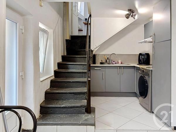 Maison à vendre  3 pièces - 46,25 m 2   RIOM  - 63