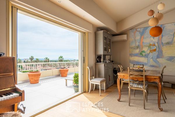 Appartement en attique à Hyères avec terrasse vue dégagée et mer