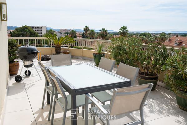 Appartement en attique à Hyères avec terrasse vue dégagée et mer