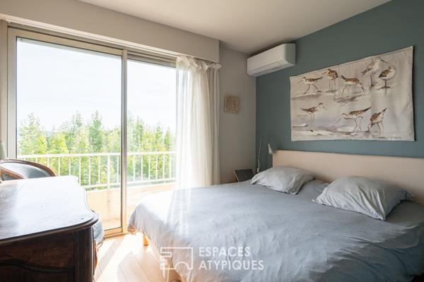 Appartement en attique à Hyères avec terrasse vue dégagée et mer