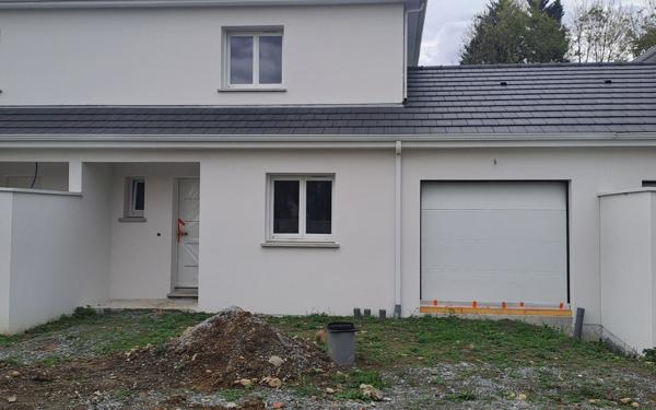 Maison à vendre    5 pièces • 117,60 m2 Idron