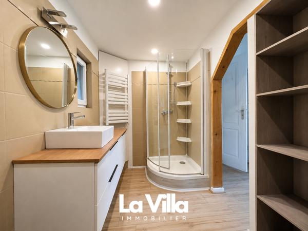 Maison 10 pièce(s) 210 m2