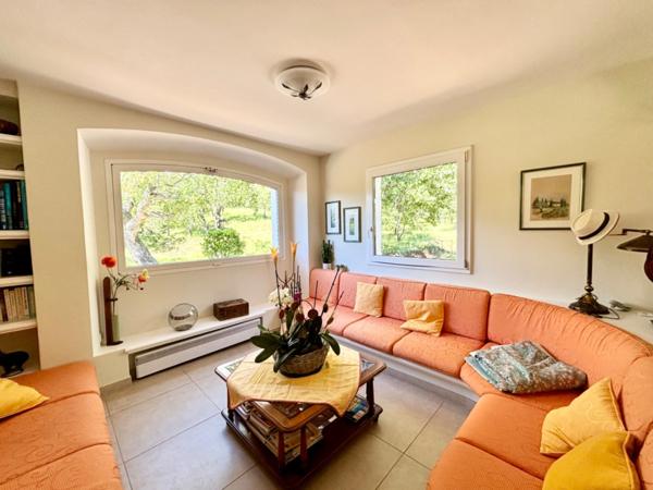 Dpt Var (83), à vendre FREJUS Tour de mare maison P6 de 156 m² - Terrain de 1790 m²