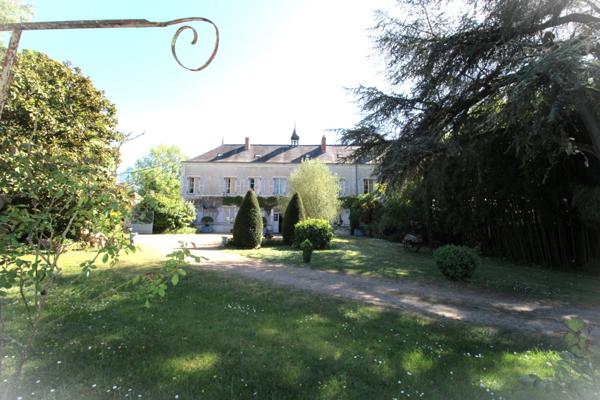Propriete à vendre 20 pièces proche de ANGERS (49)