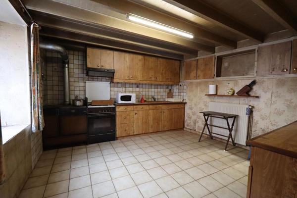Maison de village Aubusson d'Auvergne 5 pièce(s) 110 m2 + garage