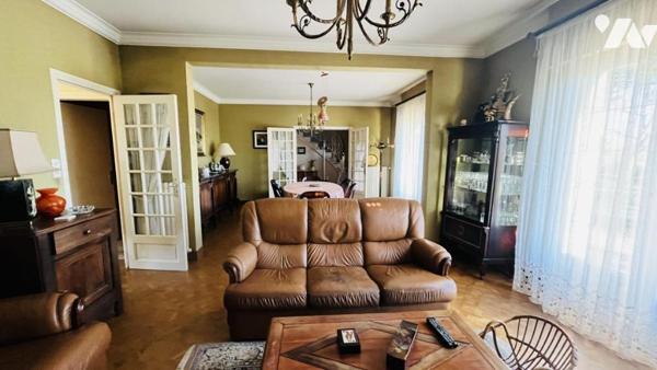 A VENDRE REMUNGOL Vaste maison sur sous-sol complet