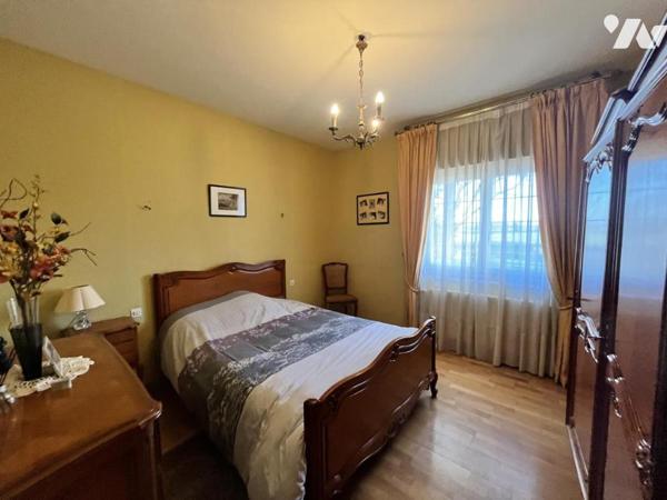 A VENDRE REMUNGOL Vaste maison sur sous-sol complet