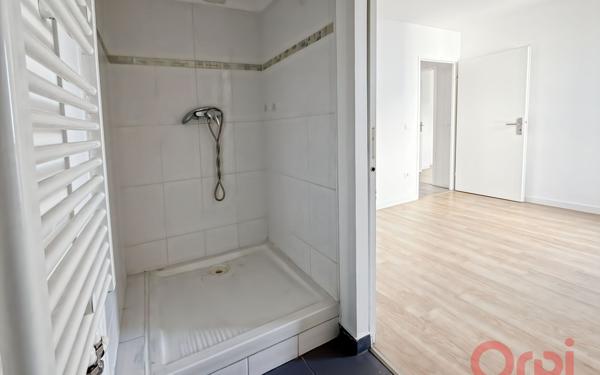Appartement à vendre    4 pièces • 80,73 m2 Saint-Denis
