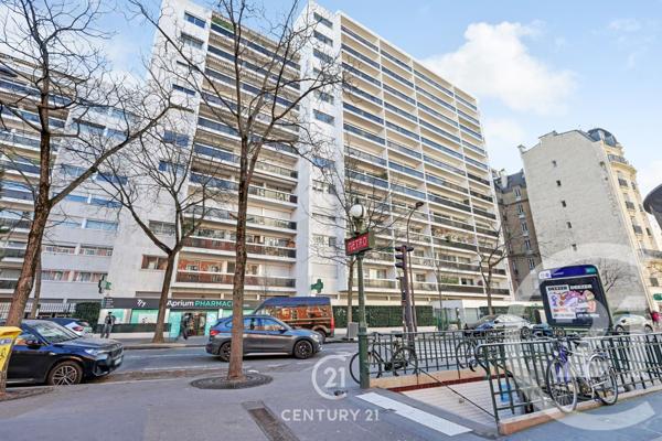 Appartement à vendre  2 pièces - 31,06 m2 PARIS - 75015