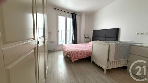 Appartement F4 à vendre  4 pièces - 80,02 m2 TORCY - 77