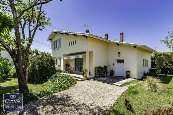 Maison à vendre 7 pièces 148m² Coutras (33230)