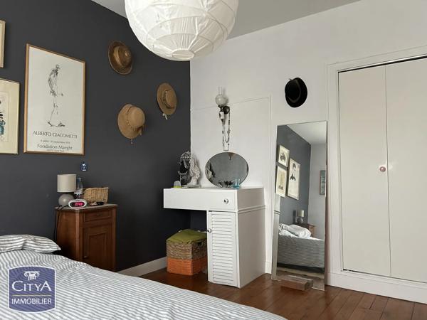 Maison à vendre 7 pièces 148m² Coutras (33230)